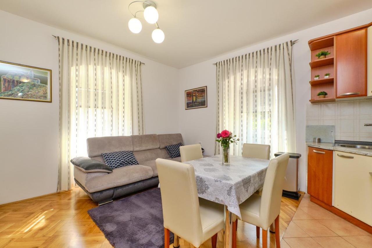 Snjezana Apartment Mali Losinj Exterior photo